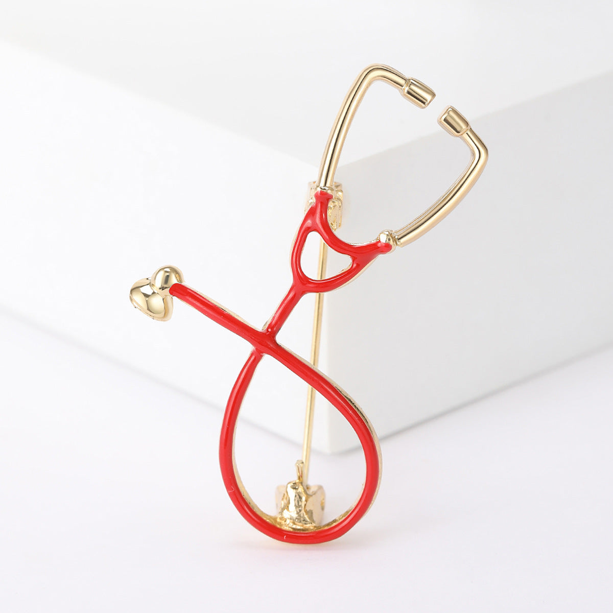 Creative Personality Doctor,Nurse Stethoscope Brooch, Medical Staff Work Badge Pin Cardigan Coat Accessories